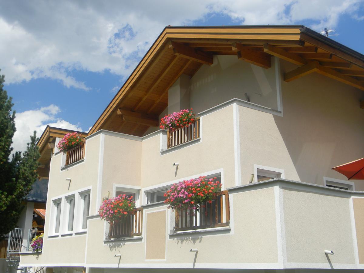 Haus Zentner Hotel Наудерс Екстериор снимка