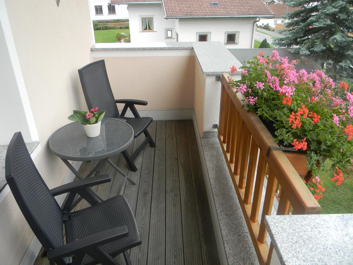 Haus Zentner Hotel Наудерс Екстериор снимка