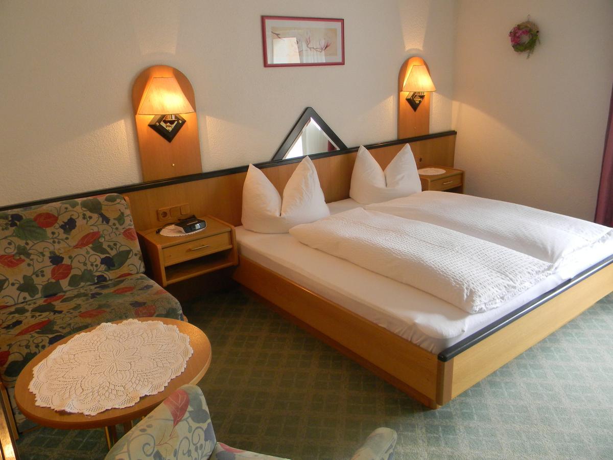 Haus Zentner Hotel Наудерс Екстериор снимка