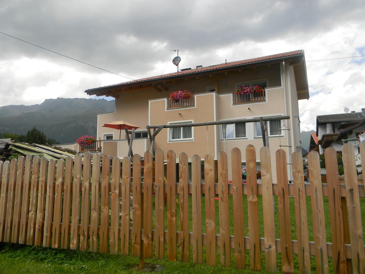 Haus Zentner Hotel Наудерс Екстериор снимка