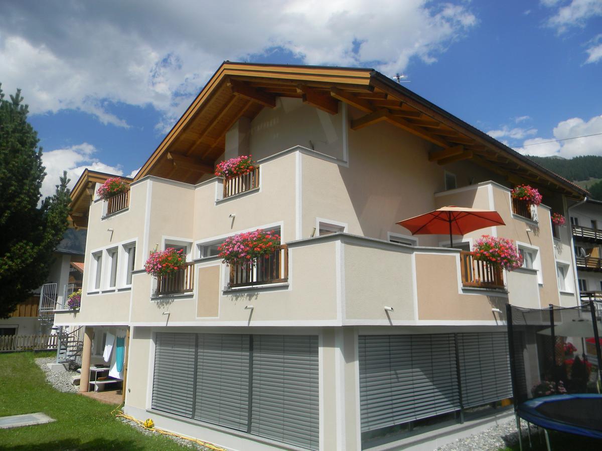 Haus Zentner Hotel Наудерс Екстериор снимка
